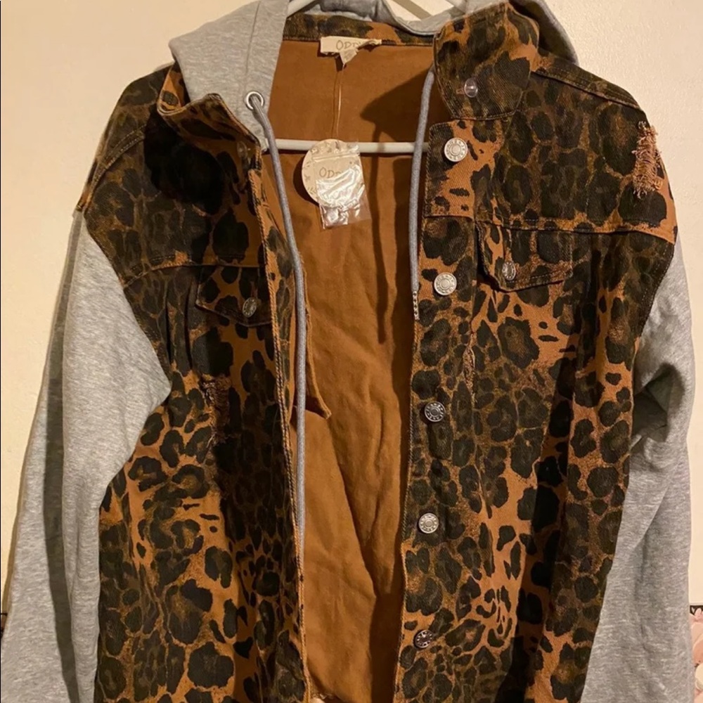 Boutique leopard jean jacket